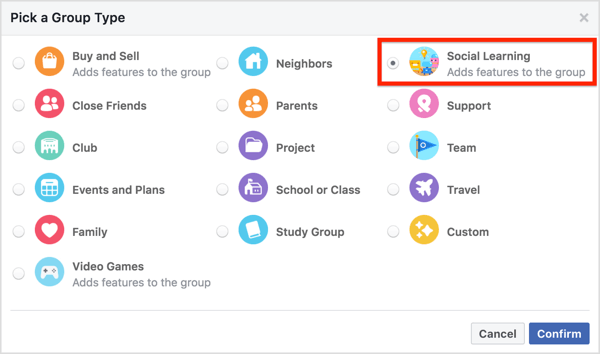 Pentru a vă seta grupul la Învățare socială, faceți clic pe Mai multe sub coperta grupului și selectați Editați setările grupului.