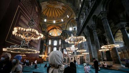 Bucuria Ramadanului după 87 de ani la Moscheea Hagia Sophia-i Kebir Șerifi