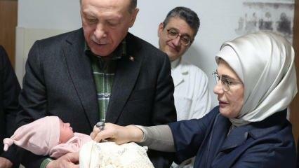 Președintele Erdogan și soția sa Emine Erdogan au vizitat victimele cutremurului