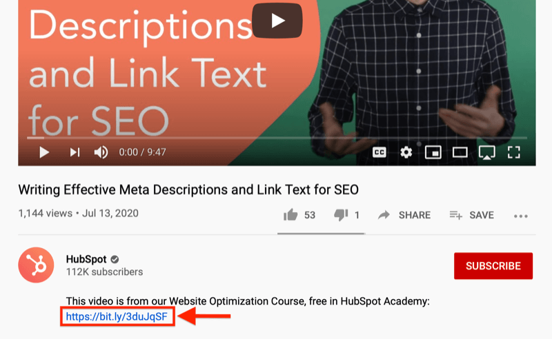 captură de ecran video YouTube, care evidențiază o ofertă de captură de plumb în descrierea videoclipului de pe un curs de optimizare a site-ului web
