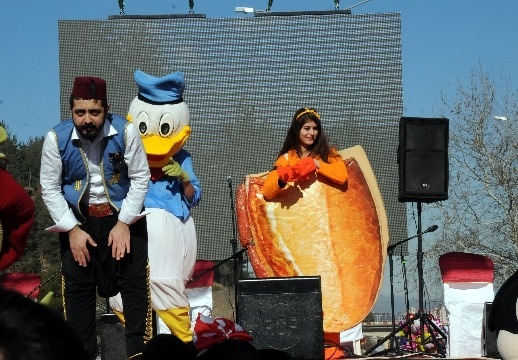 Festivalul de pâine tradițională pentru cârnați Kadirli 