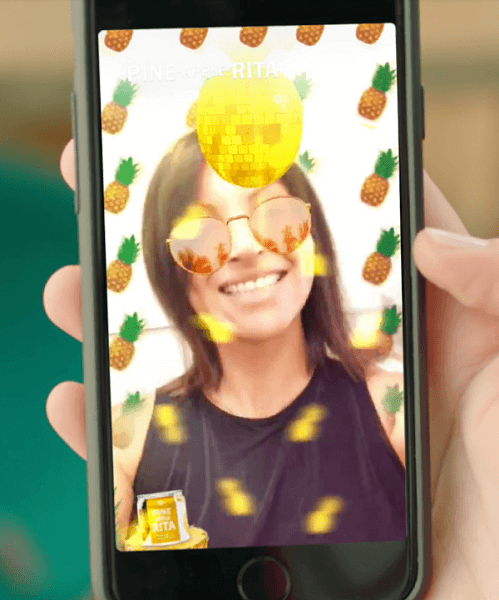Agenții de publicitate pot acum rula și gestiona propriile campanii de publicitate AR împreună cu Snap Ads, Story Ads și Filtre direct din instrumentul de autoservire Snapchat.