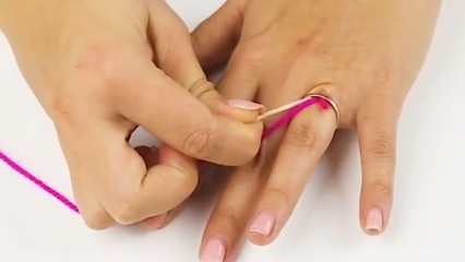 Cum să elimini inelul înfipt în deget?