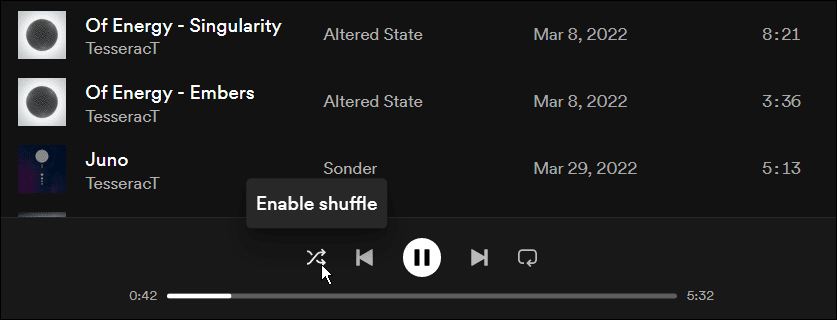 activați shuffle pe Spotify