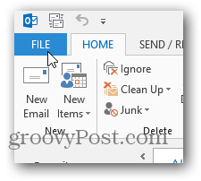 tema de modificare a culorii Office 2013 - faceți clic pe File