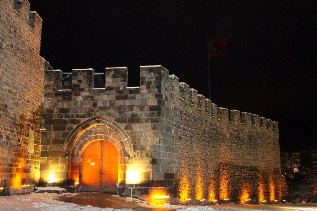 Caracteristicile Castelului Erzurum 