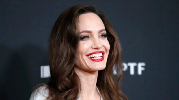 Angelina Jolie a anunțat că vrea să fie directorul de înmormântare!