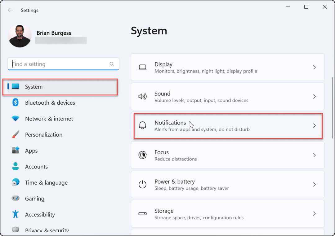 Notificările de sistem blochează notificările pe Windows 11