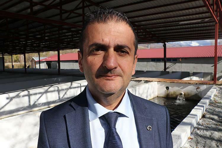  Director adjunct al provinciei Erzincan pentru agricultură și silvicultură Serkan Kütük
