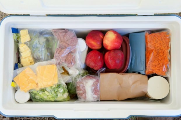 Cum se păstrează mâncarea gătită la frigider? Sfaturi pentru depozitarea alimentelor gătite la congelator