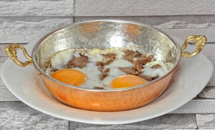 Nu mâncați ouă prăjite la micul dejun!