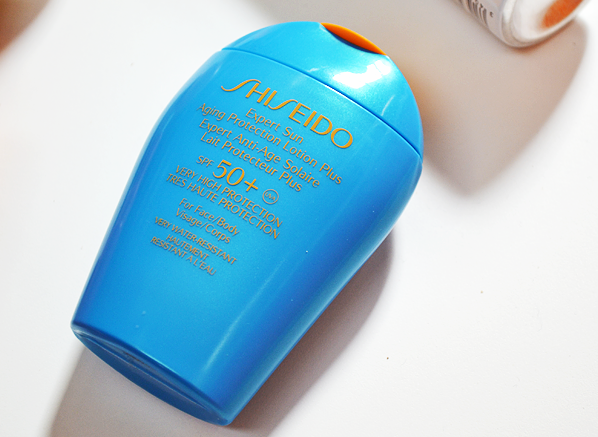 Loțiune de protecție Shiseido Expert pentru îmbătrânirea soarelui