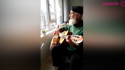Bunicul cântând și povestind „Ah minți lumea” cu chitară!