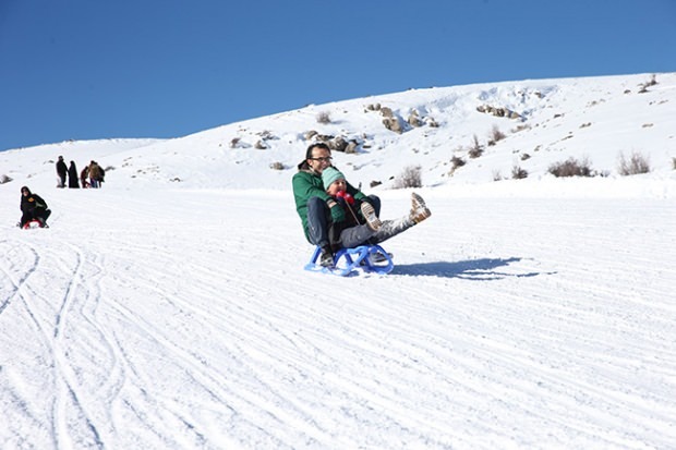 Cum ajungeți la centrul de schi Bozdağ