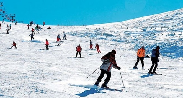Centrul de schi de munte Yıldız / Sivas
