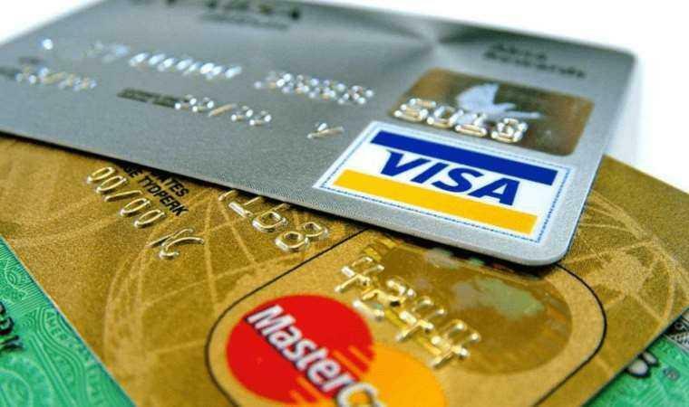 Este permis să cumpărați aur cu un card de credit?