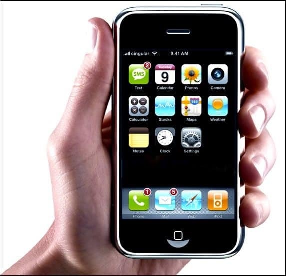 Primul iPhone