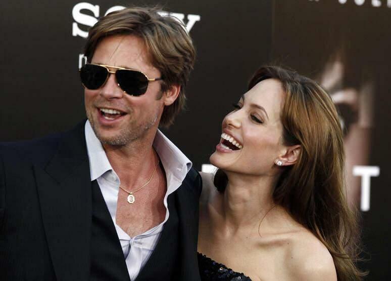 Angelina Jolie Brad Pitt a dat din nou în judecată