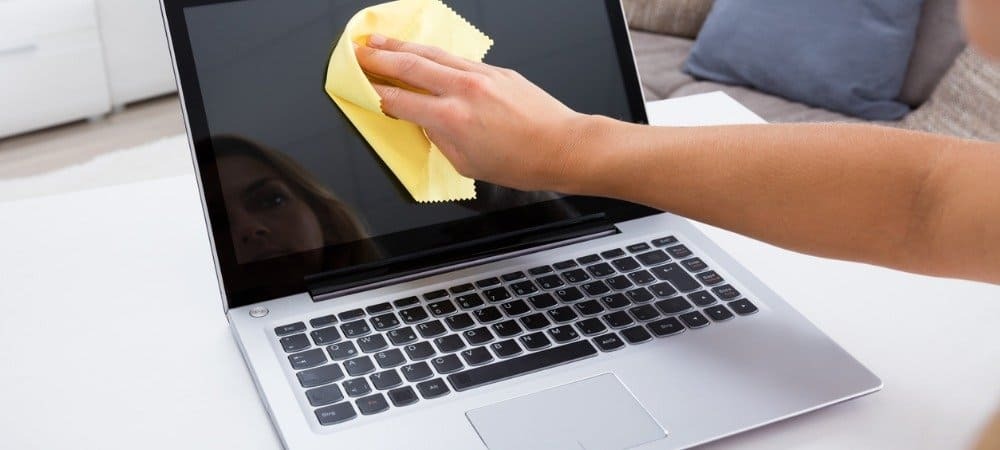 Cum să curățați ecranul unui Chromebook
