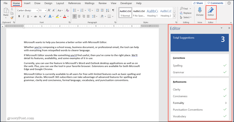 Butonul și bara laterală Microsoft Editor în desktopul Word