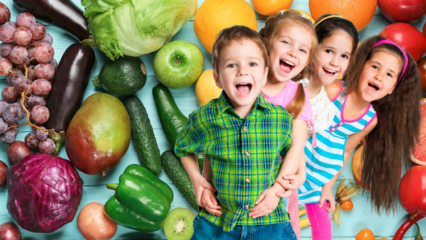 Ce trebuie făcut copilului care nu-i place și mănâncă legume? Pentru a hrăni spanacul copilului ...
