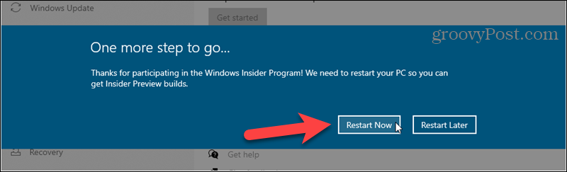 Reporniți pentru a finaliza înregistrarea pentru versiunile Windows Insider