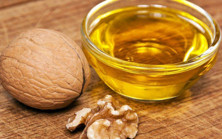 7 beneficii ale uleiului de nucă